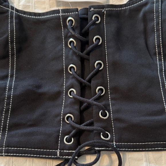 Forever 21 Lace-Up top Brand New - Picture 2 of 6